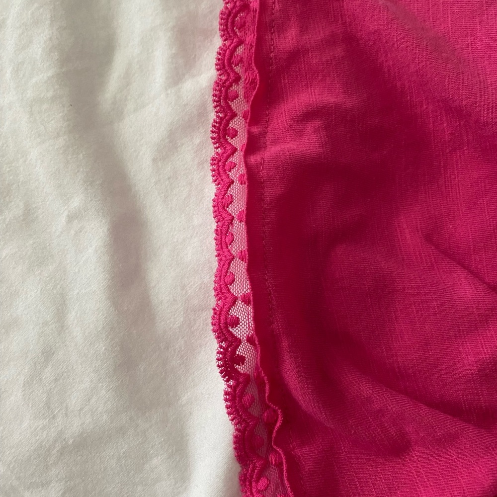 Women’s Ruffle top - Picture 3 of 3